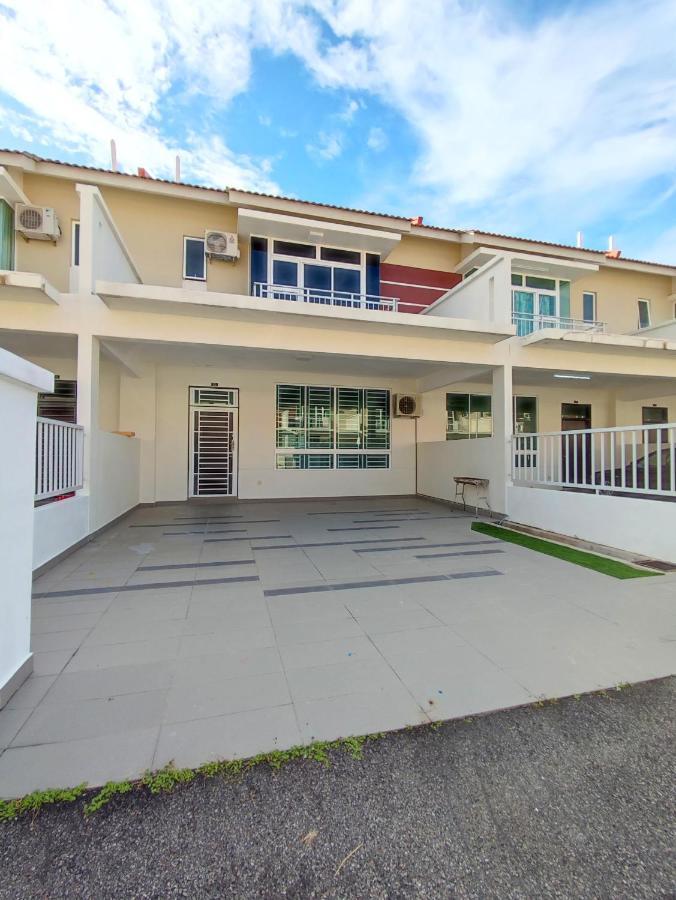 Spacious Family House At Desaru Harmonia 2 외부 사진